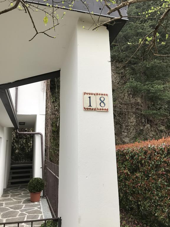 아로나 La Casa Nel Parco 빌라 외부 사진