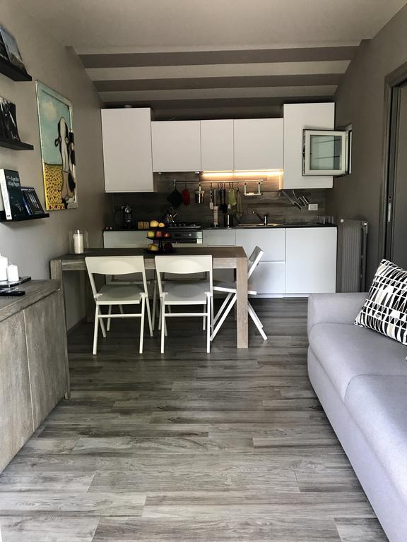 아로나 La Casa Nel Parco 빌라 외부 사진